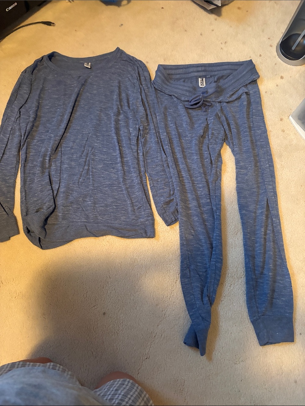 Cozy Women's Heathered Blue Loungewear Pajama Set